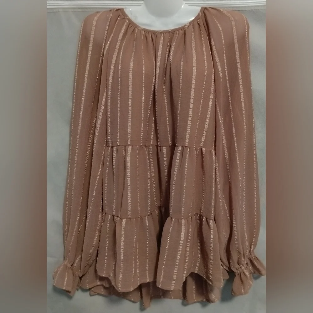 🆕Andree By Unit Long Sleeve Peplum Blouse - Picture 6 of 11